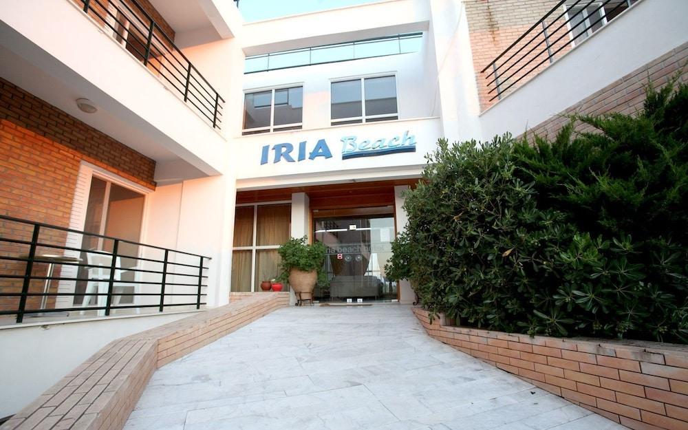 Iria Beach Ngoại thất bức ảnh