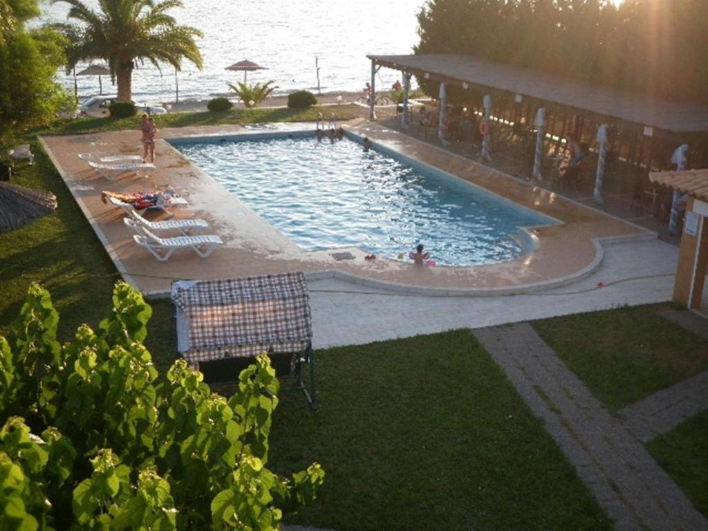 Iria Beach Ngoại thất bức ảnh