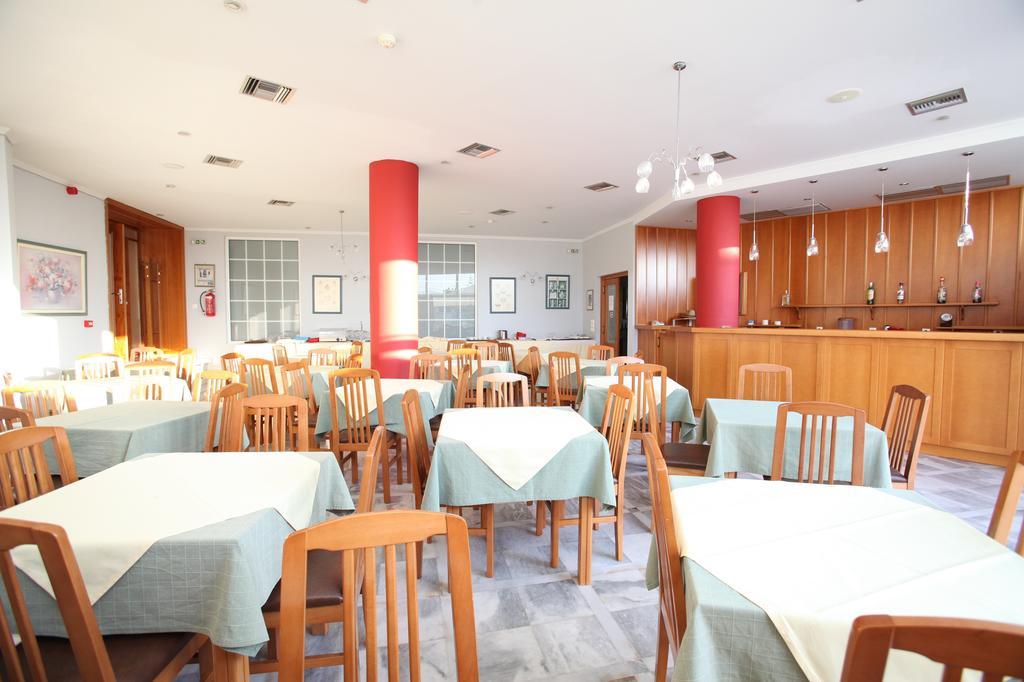 Iria Beach Ngoại thất bức ảnh