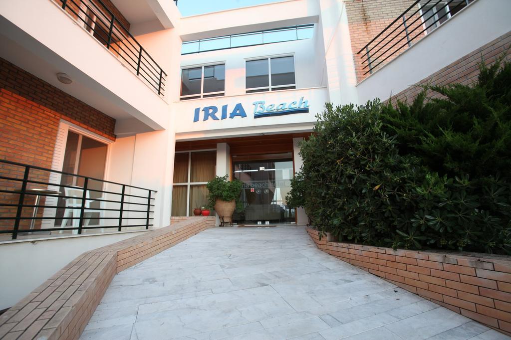 Iria Beach Ngoại thất bức ảnh