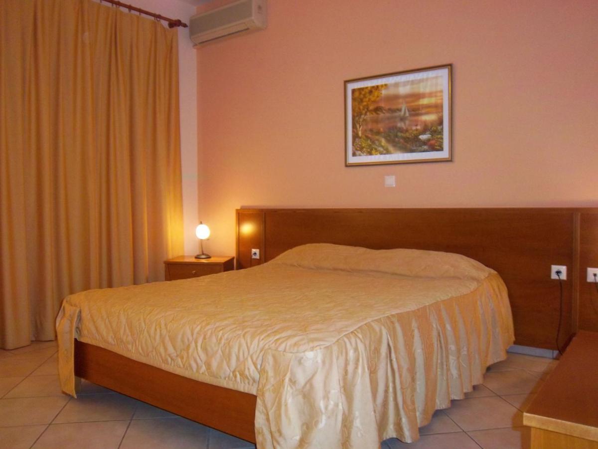 Iria Beach Phòng bức ảnh